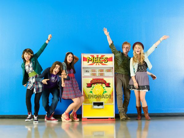 Lemonade Mouth (2011) - Patricia Riggen | Cast and Crew ...