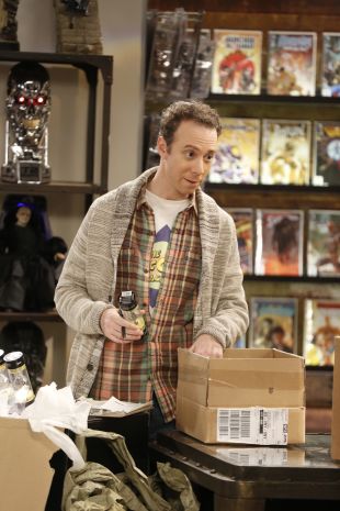 The Big Bang Theory : The Comic Book Store Regeneration