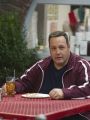 Kevin Can Wait : Kevin and Donna's Book Club