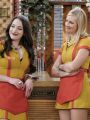 2 Broke Girls : And the Rom-Commie