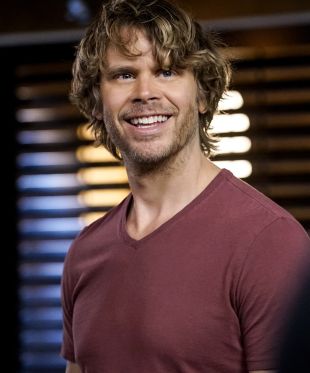 NCIS: Los Angeles : Tidings We Bring