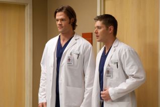 Supernatural: Changing Channels (2009) Supernatural: Changing Channels (2009)