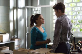 Jane the Virgin: Chapter Twenty (2015) Jane the Virgin: Chapter Twenty (2015)