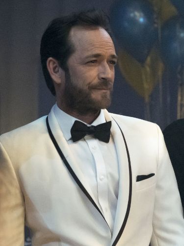 Riverdale Chapter Eleven To Riverdale And Back Again 2017 Kevin Sullivan Synopsis Characteristics Moods Themes And Related Allmovie