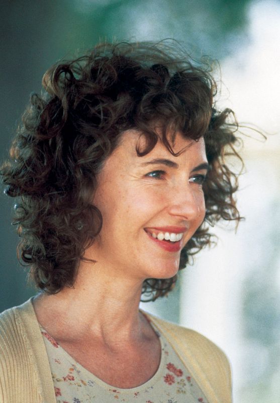 Powder (1995) Victor Salva Synopsis, Characteristics, Moods, Themes