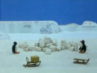 Pingu : Pingu Runs Away