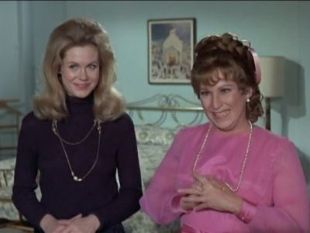 Bewitched : Samantha's Magic Mirror