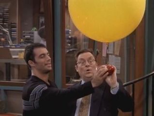 NewsRadio: Balloon (1998) NewsRadio: Balloon (1998)