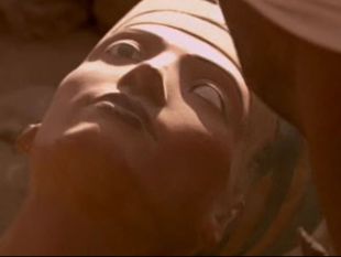 Digging for the Truth : Nefertiti: The Mummy Returns