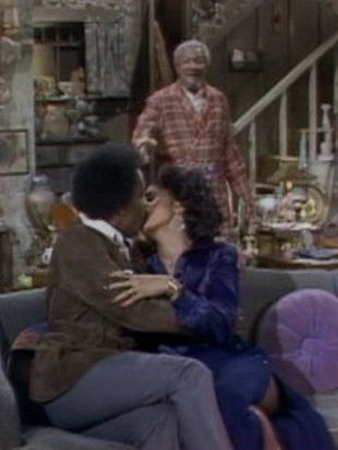 Sanford and Son : A Pad for LaMont