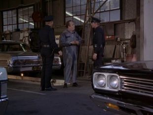 Adam-12 : Log 54---Impersonation