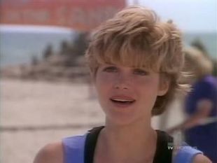Beverly Hills, 90210 : Castles in the Sand