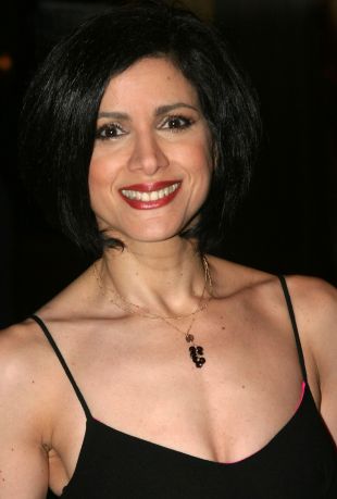 Saundra Santiago