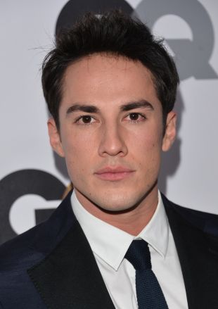 michael trevino cow belles