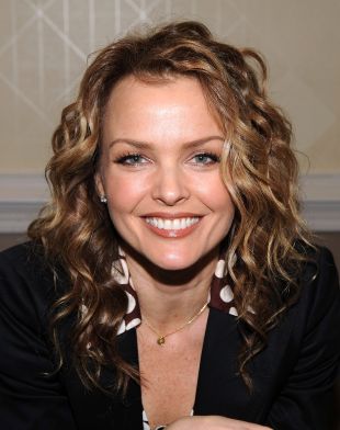 dina meyer star trek