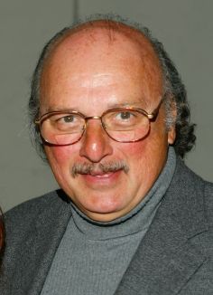 Dennis Franz | Biography, Movie Highlights and Photos | AllMovie