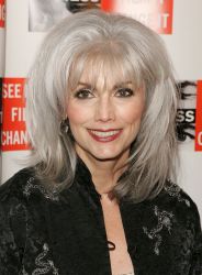 Emmylou Harris | Music Biography, Streaming Radio and Discography ...