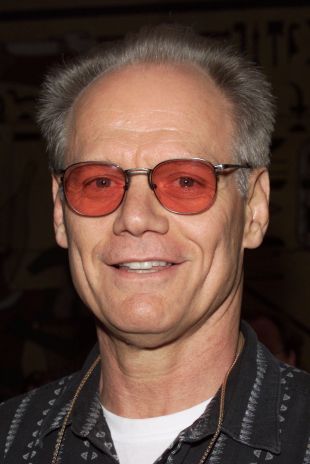 Fred Dryer