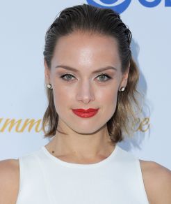 Rachel Skarsten | Biography, Movie Highlights and Photos | AllMovie