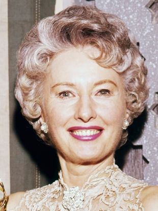 310px x 414px - Barbara Stanwyck | Biography, Movie Highlights and Photos | AllMovie