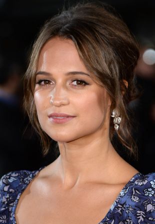 Alicia Vikander - Age, Family, Bio