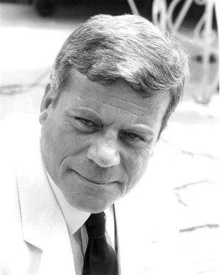 Oliver Reed - Turner Classic Movies