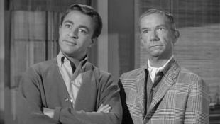 My Favorite Martian : Martin and the Eternal Triangle