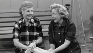 I Love Lucy : Building a Barbecue