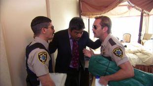 RENO 911! : Helping Mayor Hernandez