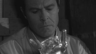 The Outer Limits : Demon With a Glass Hand