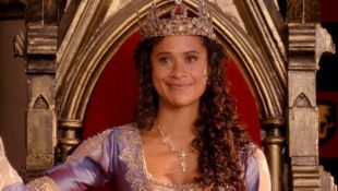 Merlin : Queen of Hearts
