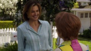 Desperate Housewives : Finishing the Hat