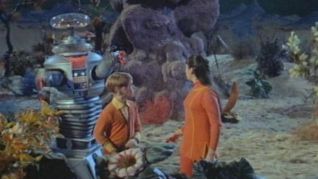 lost in space the thief from outer space