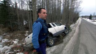 Alaska State Troopers : Home Invasion Manhunt