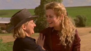 McLeod's Daughters : Who's a Big Girl Now?