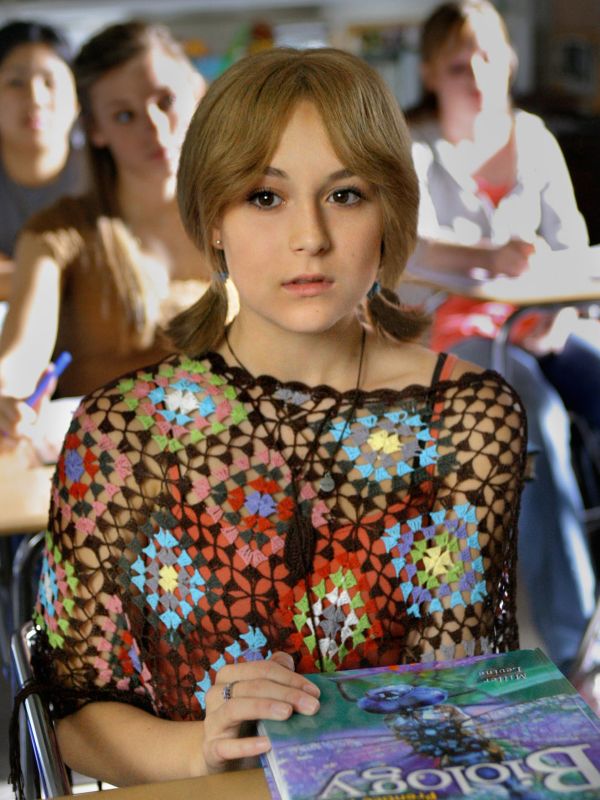 Odd Girl Out (2004) Tom McLoughlin Synopsis, Characteristics, Moods