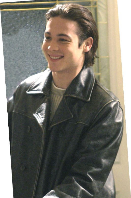 She's Too Young (2004) Tom McLoughlin Synopsis, Characteristics