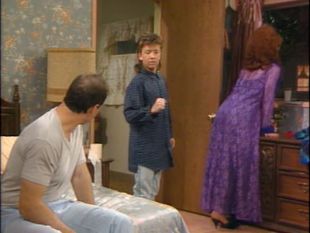 Married...With Children : Here's Lookin' at You, Kid