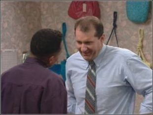 Married...With Children : Honey, I Blew Up Myself