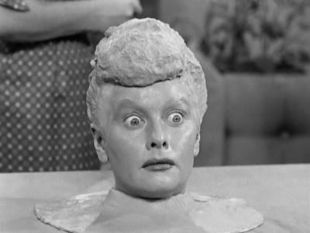 I Love Lucy : Lucy Becomes a Sculptress