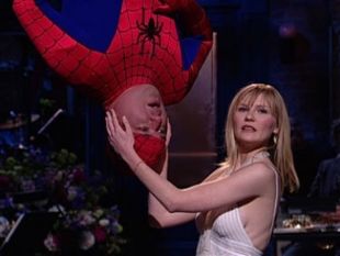 Saturday Night Live : Kirsten Dunst; Eminem