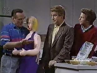 Saturday Night Live : Dennis Hopper; Paul Simon