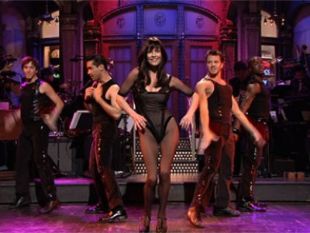 Saturday Night Live : Catherine Zeta-Jones; Franz Ferdinand