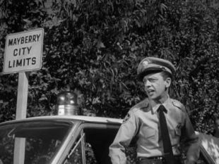 The Andy Griffith Show : Barney and the Choir