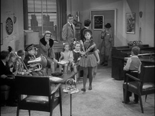 The Dick Van Dyke Show : The Talented Neighborhood