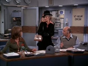 The Mary Tyler Moore Show : Phyllis Whips Inflation