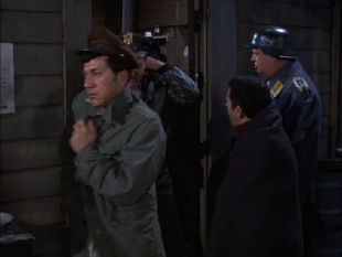 Hogan's Heroes : One Army at a Time
