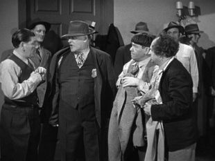 The Three Stooges : Sing a Song of Six Pants