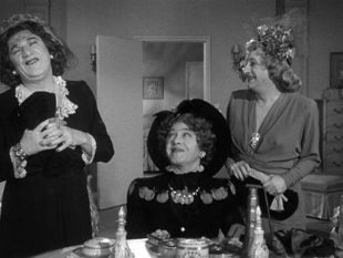 The Three Stooges : Self-Made Maids