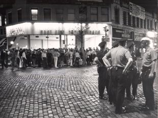 American Experience : Stonewall Uprising
